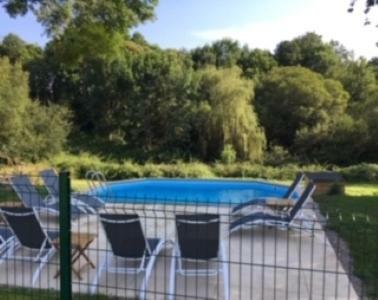 Bed and Breakfast Chez Broche Mazerolles  Экстерьер фото